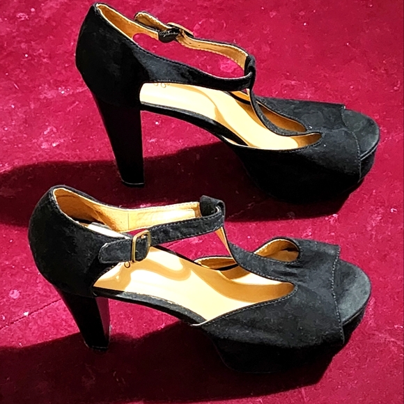 Bamboo Black High Heel Shoes 👠 - Picture 4 of 11